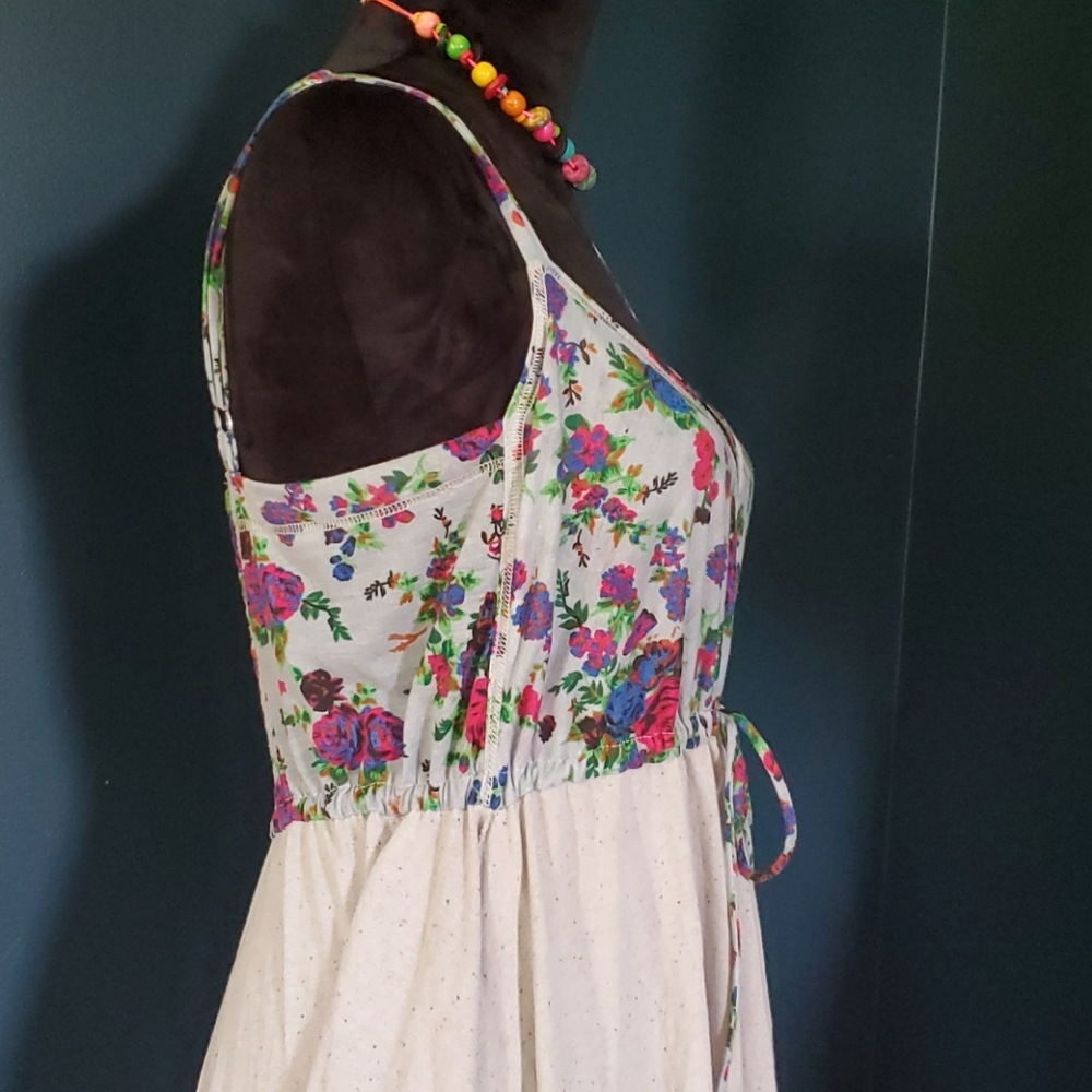 Nick and Mo floral dress - Picture 5 of 9